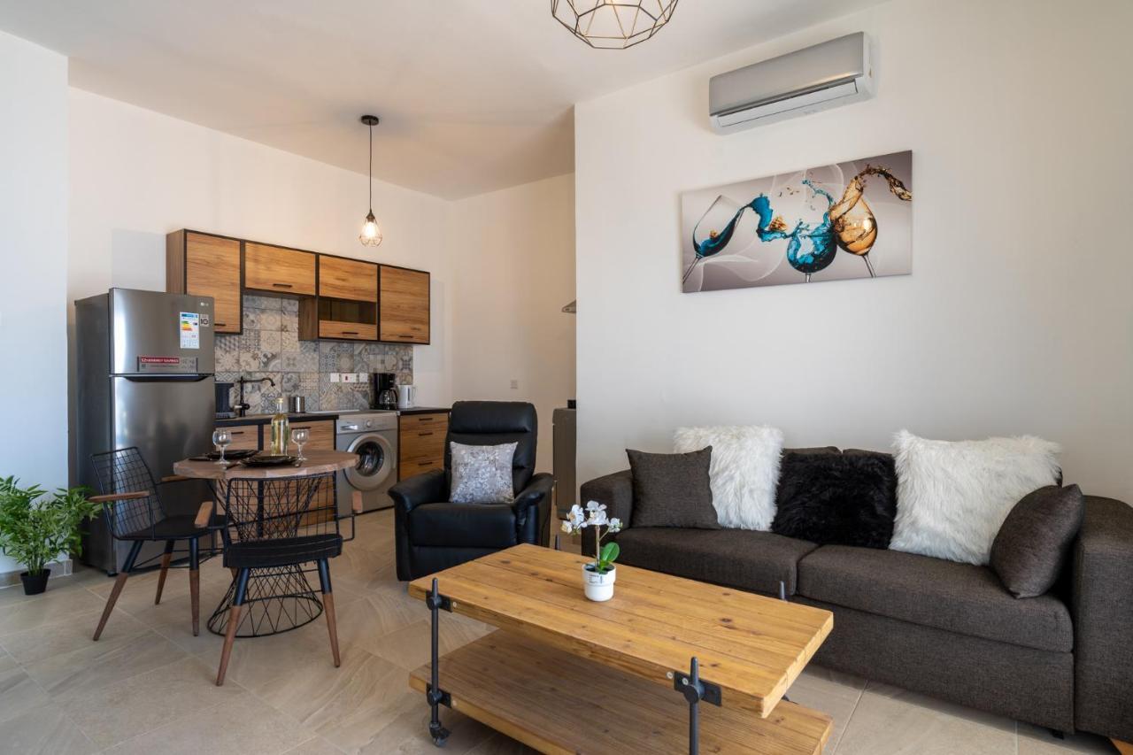 Nala - 2 Bedroom Apartment In 라르나카 외부 사진