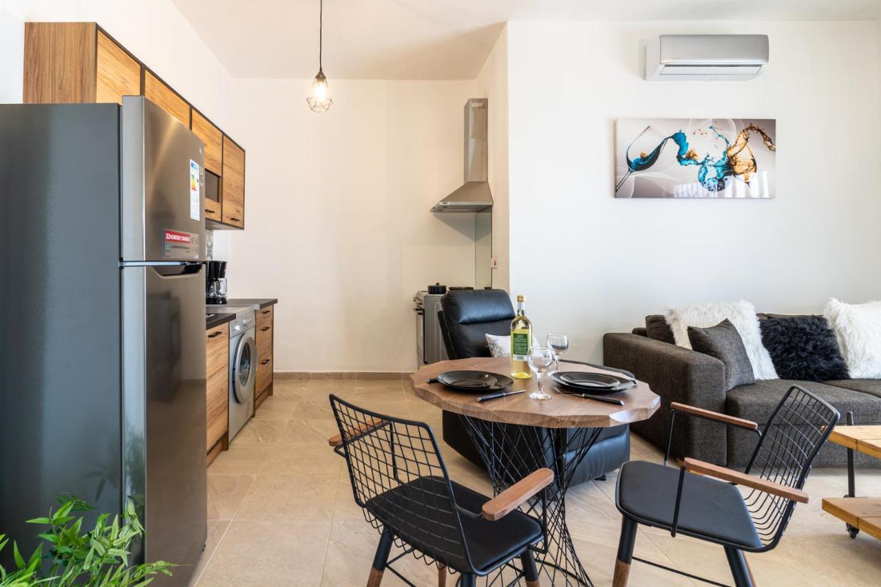 Nala - 2 Bedroom Apartment In 라르나카 외부 사진