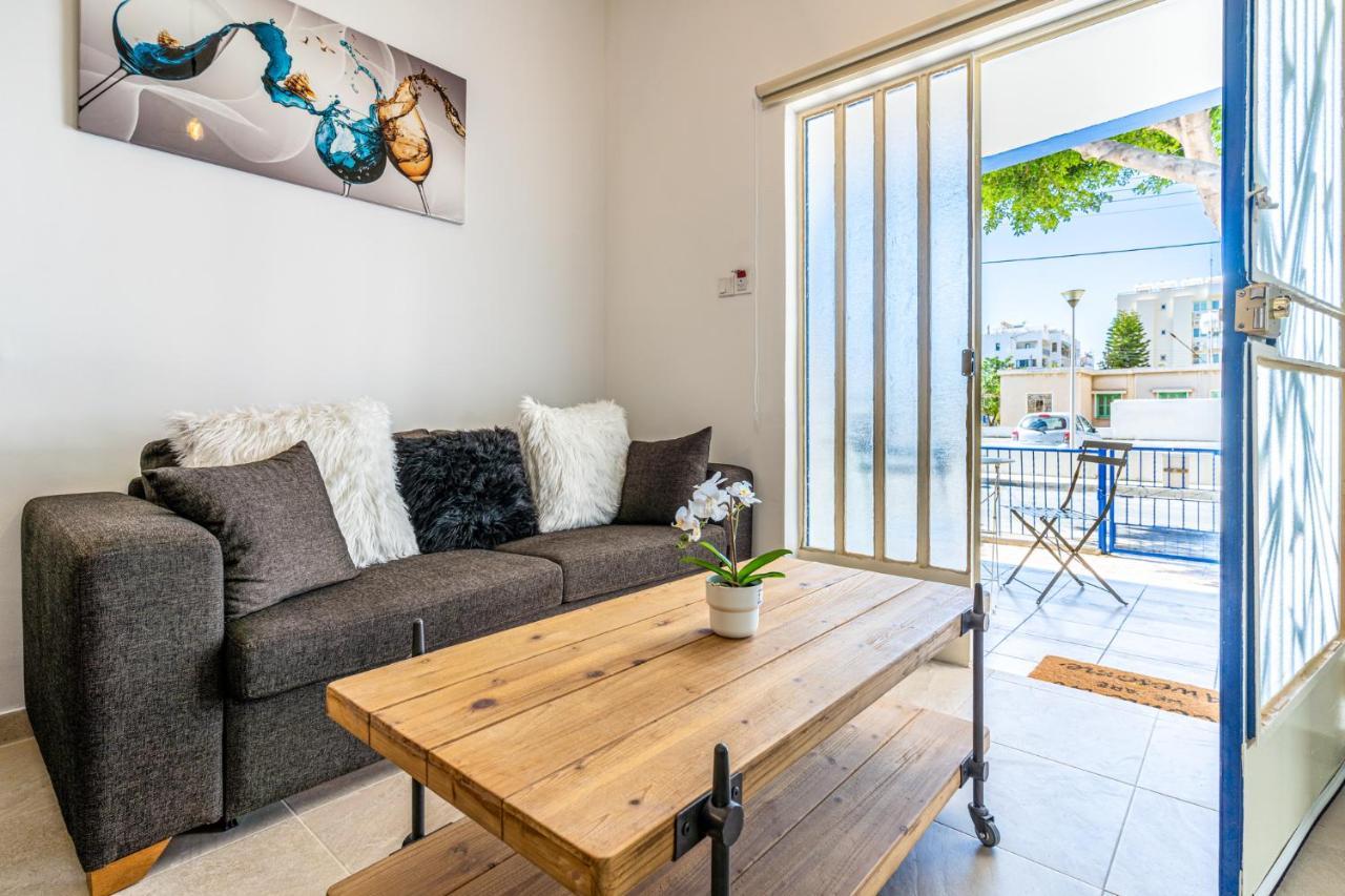 Nala - 2 Bedroom Apartment In 라르나카 외부 사진